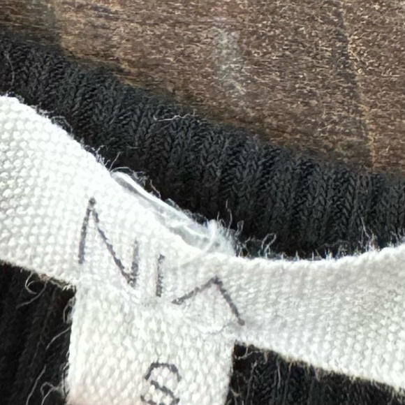 Anthropologie Tank - Picture 8 of 11